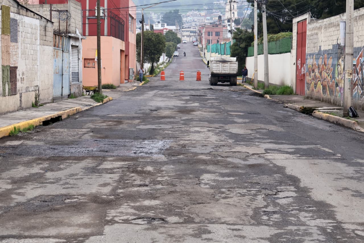 Llega Diablo Dragón a Juan Aldama Sur para seguir recuperando vialidades en San Mateo Oxtotitlán