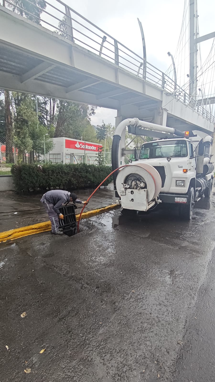 Atiende Toluca encharcamientos por lluvias con despliegue operativo