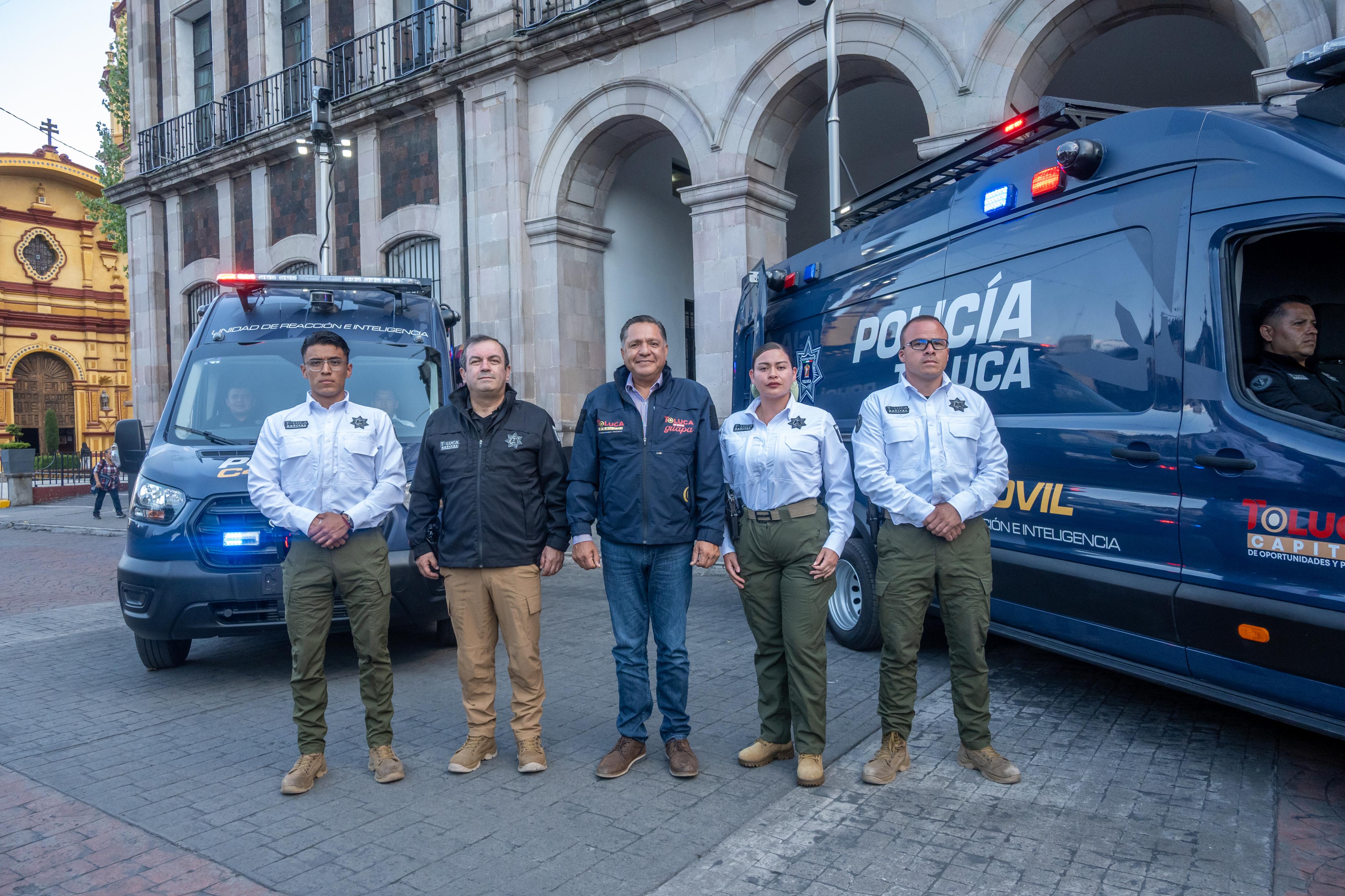 Refuerza Ricardo Moreno seguridad en Toluca con dos Centros de Mando móviles C4