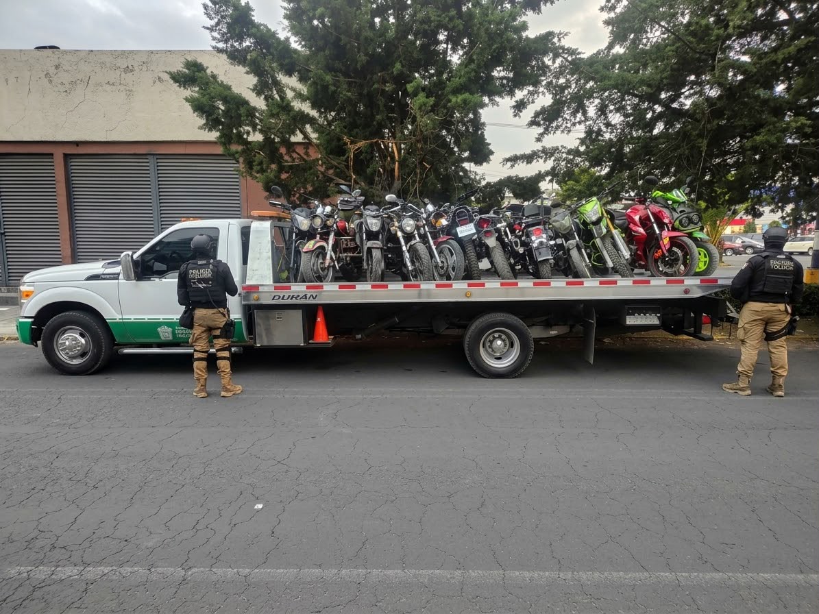 Saca de circulación vehículos irregulares programa Moto Segura en Toluca