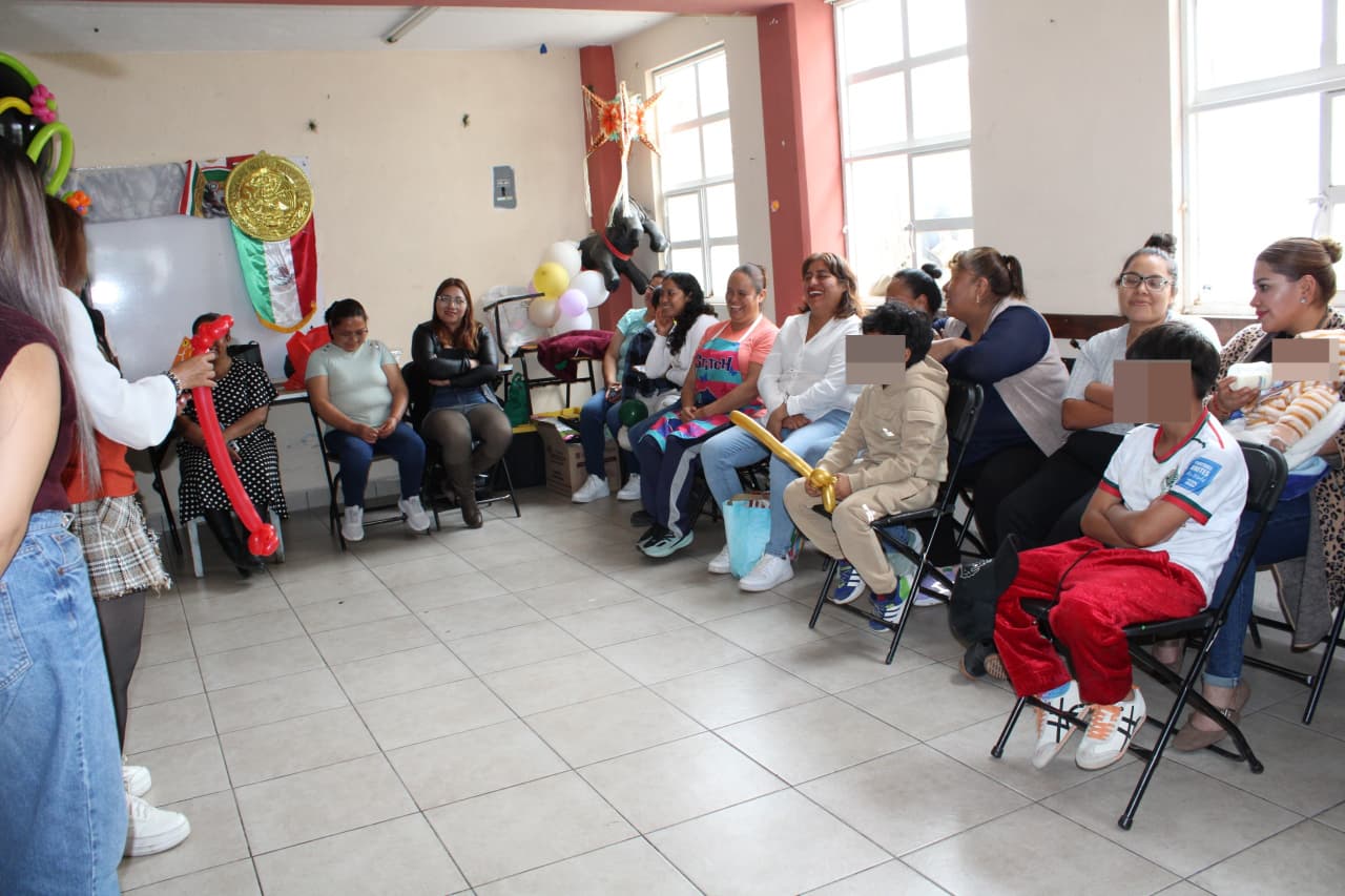 Abre Gobierno municipal capacitaciones para el autoempleo de mujeres toluqueñas