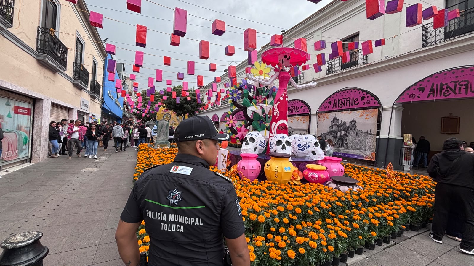 Muy activa Policía de Toluca para proteger a visitantes durante la Feria y Festival Cultural Alfeñique 2026